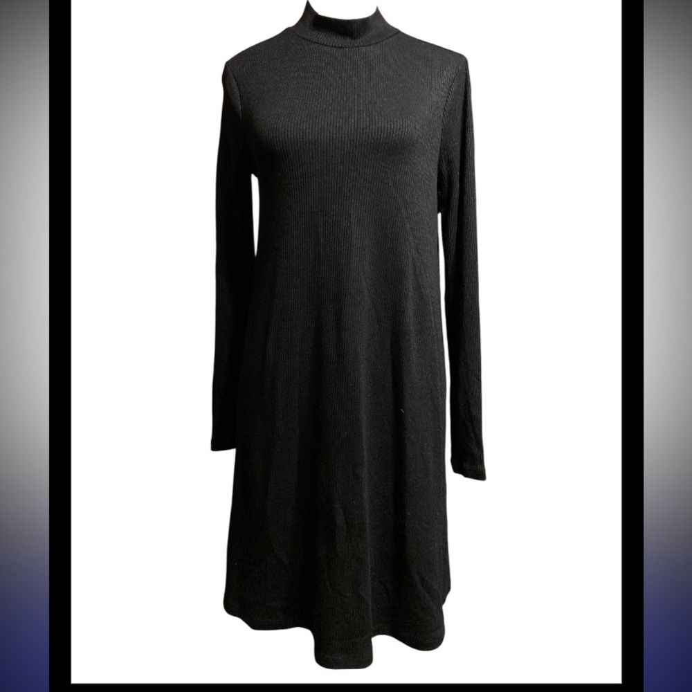 GAP Classic Black Long Sleeve Dress